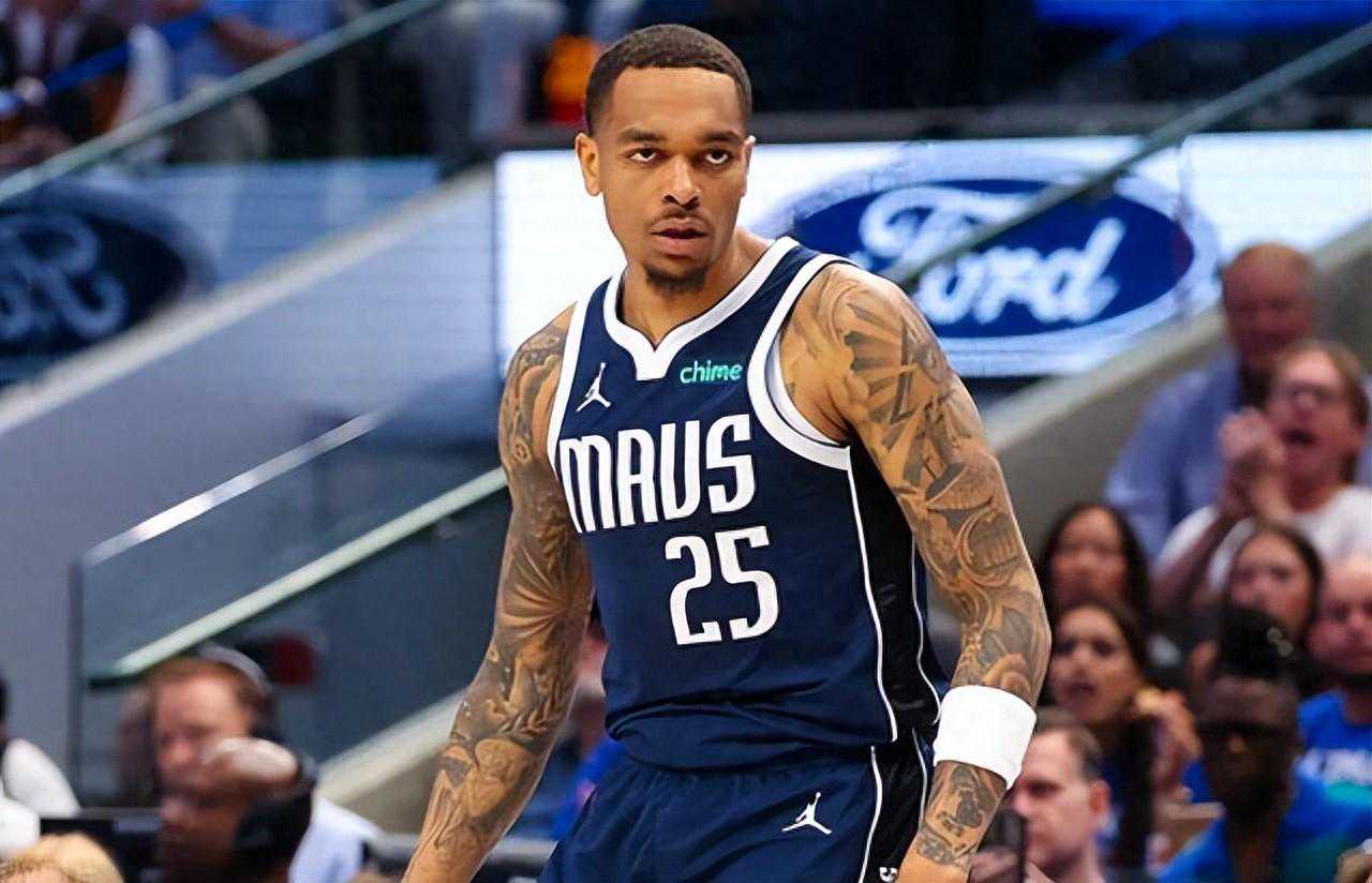 NBA：三名小将神奇爆发，他被一脚踢成超级英雄，太阳挺进前六！