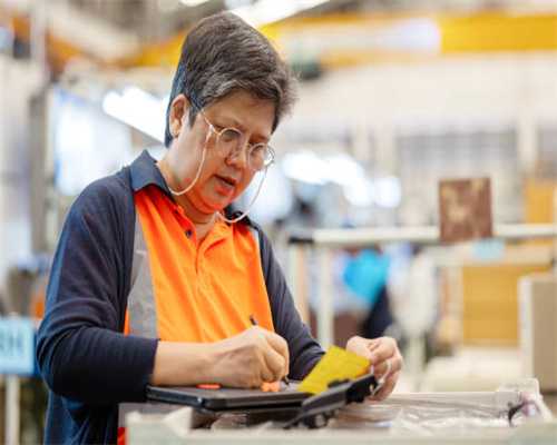 《金庸群侠传》手游新手前七天奖励领取