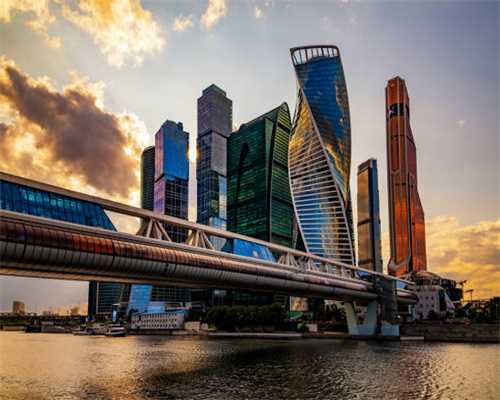 月产仅10台，单机价近20万，德国美兹黑标奢华电视什么来头？