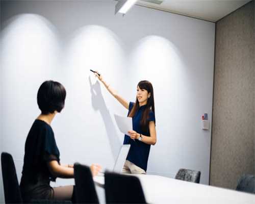 同质化严重的某古龙小说同名手游，只有剧情才是亮点