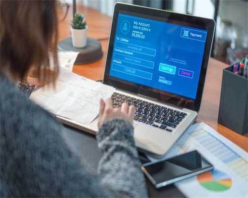 这10款策略手游玩法丰富，《英雄之城2》带来前所未见的空战玩法