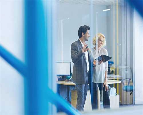 飞机射击类《雷霆战机弹幕无双》游戏介绍