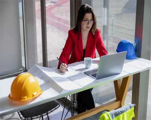 有意思周报｜西方男性精子数量降低一半，塑料可能是导致低质量精子的元凶；比伯患面瘫，网友出奇谋：建议试试中医