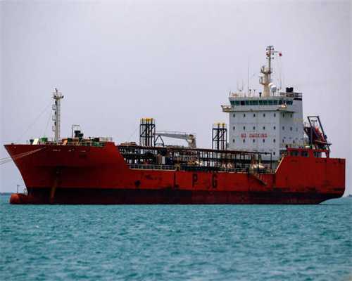 美男后宫 养成棋牌类手游《名人大富豪》游戏介绍 游戏下载