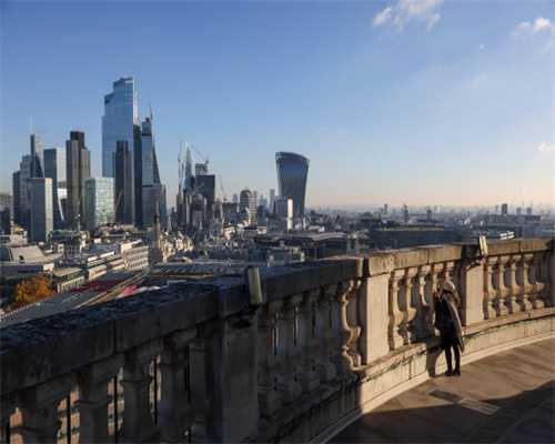 攻城战手游《龙城霸业》今日登陆App Store